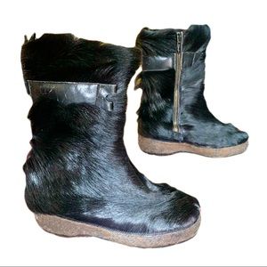 70's Black Goat Fur Yeti Boots 6.5/7 Go-go boots